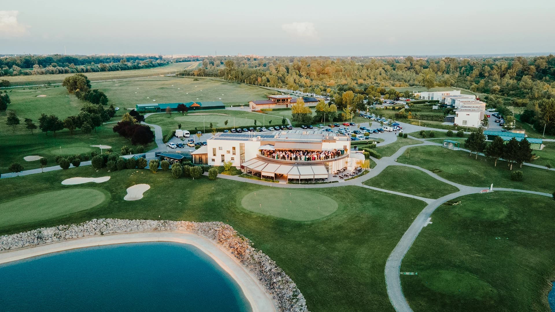 Clubhouse Golf invitation preview